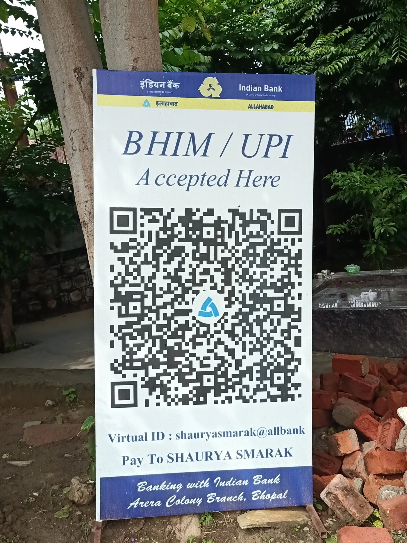 Platba přes systém UPI pomocí QR kódu, Bhópál